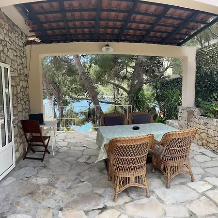 Seaview Shadow House * Vinišće