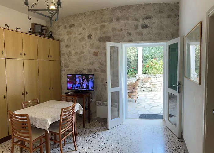 Seaview Shadow House Vikendica